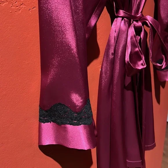 Delicates Short Robe Large - Picture 4 of 7